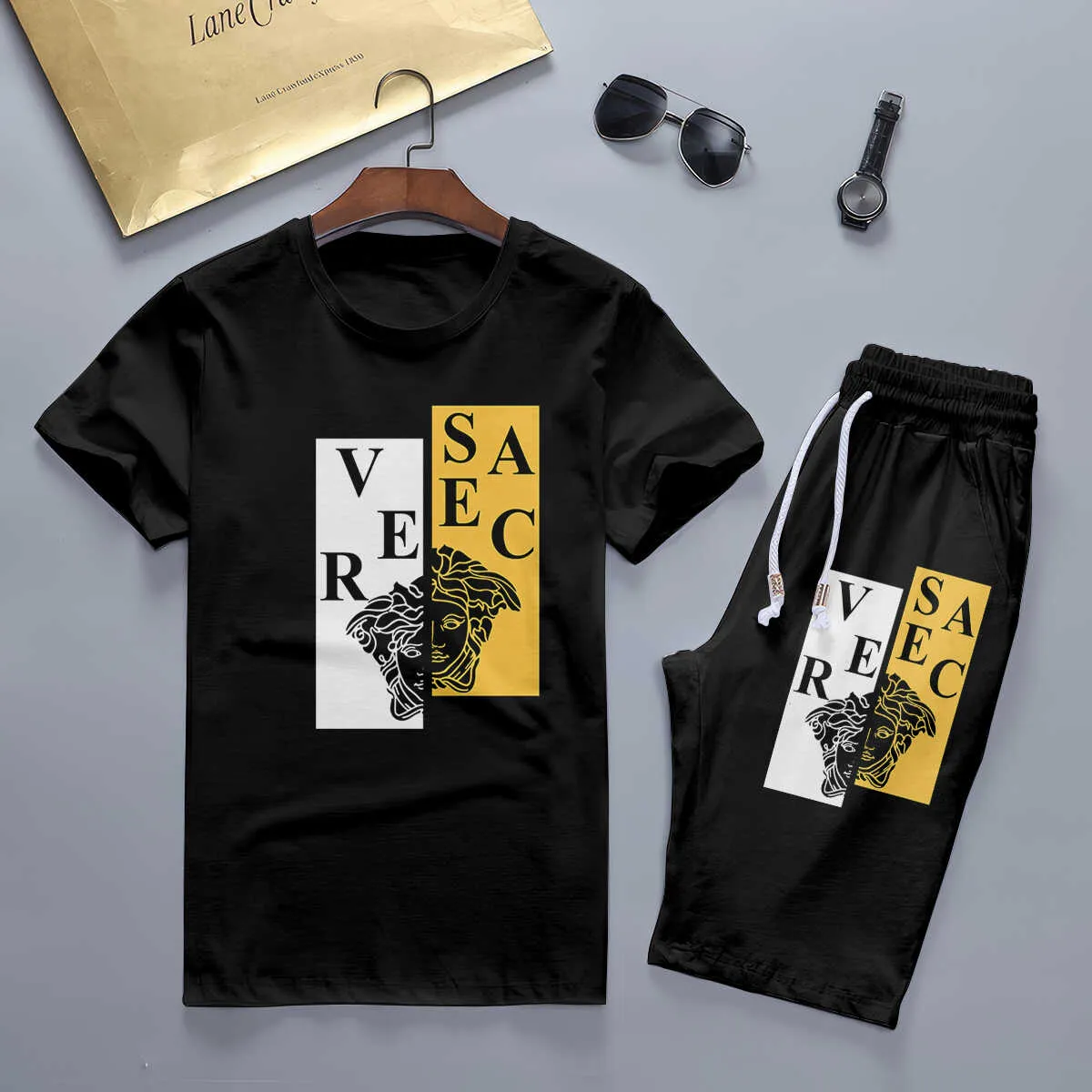 20252BE280932BSet2BV2B2BTracksuit2BT-shirt2B262BShorts2BE280932BTU24051107_27-LO9wq