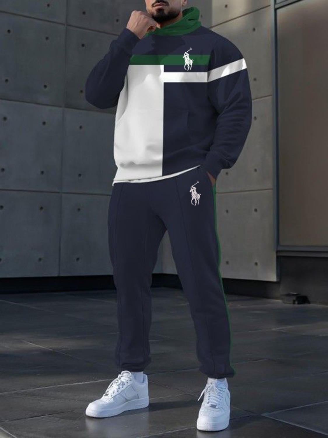 imgi_269_Max2407242368